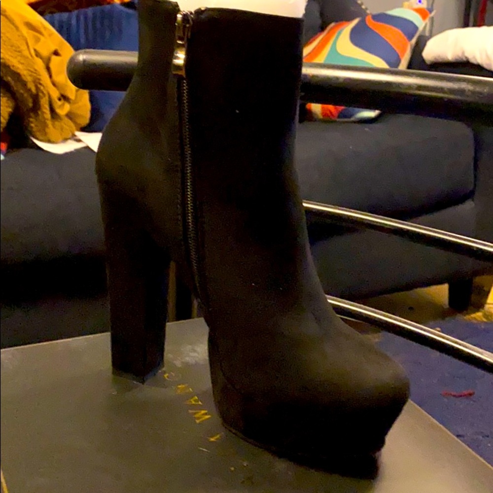 Azalea wang bootie boots